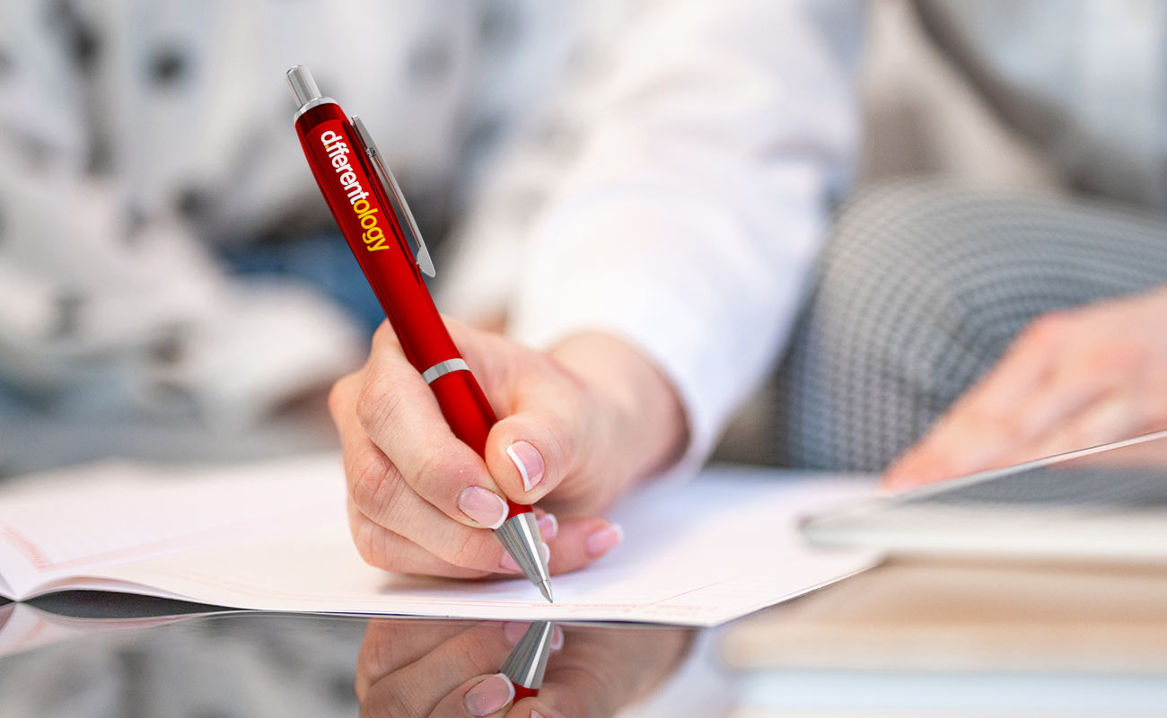 Curve - Custom Pens gallery thumbnail