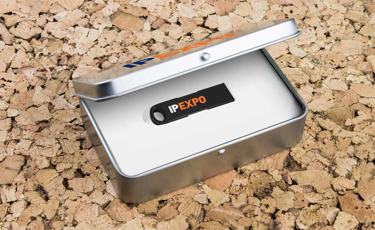 Focus - Custom USB gallery thumbnail