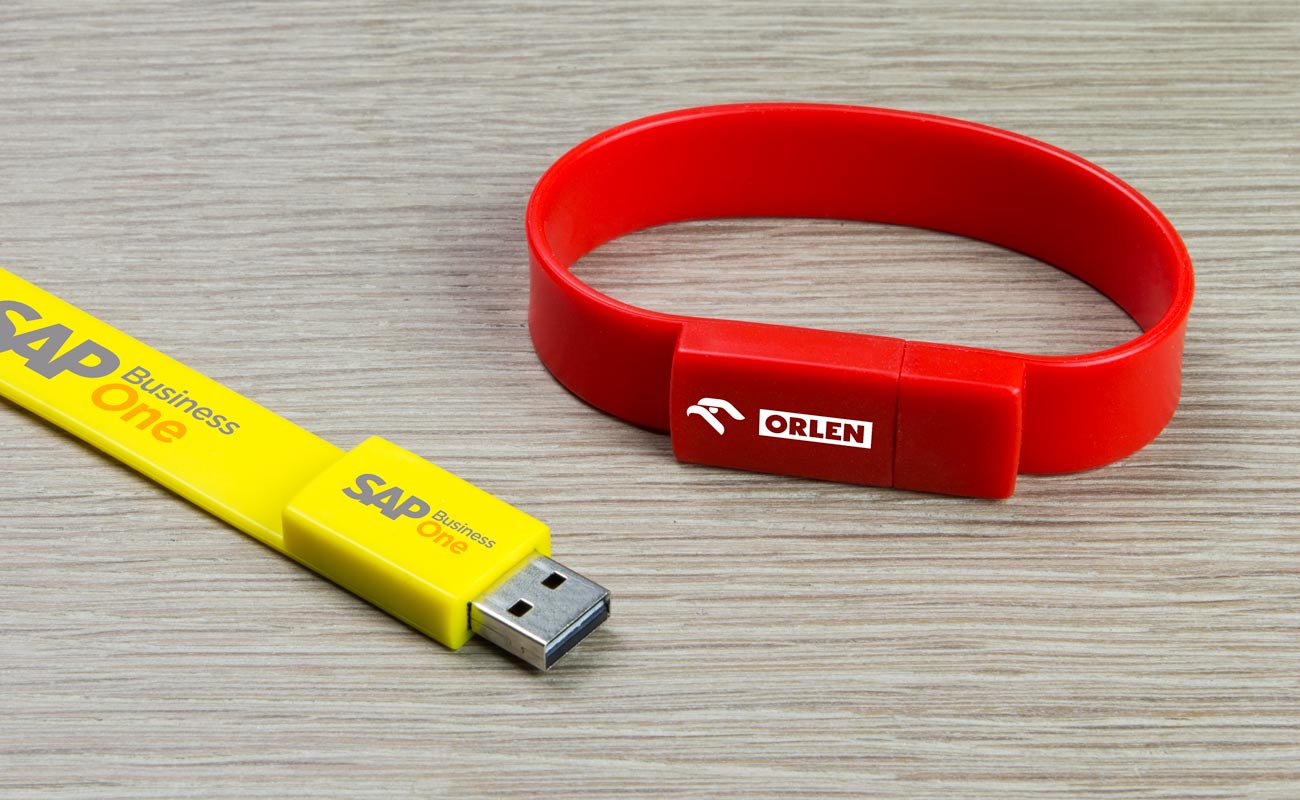 Lizzard - Custom USB Wristband gallery thumbnail