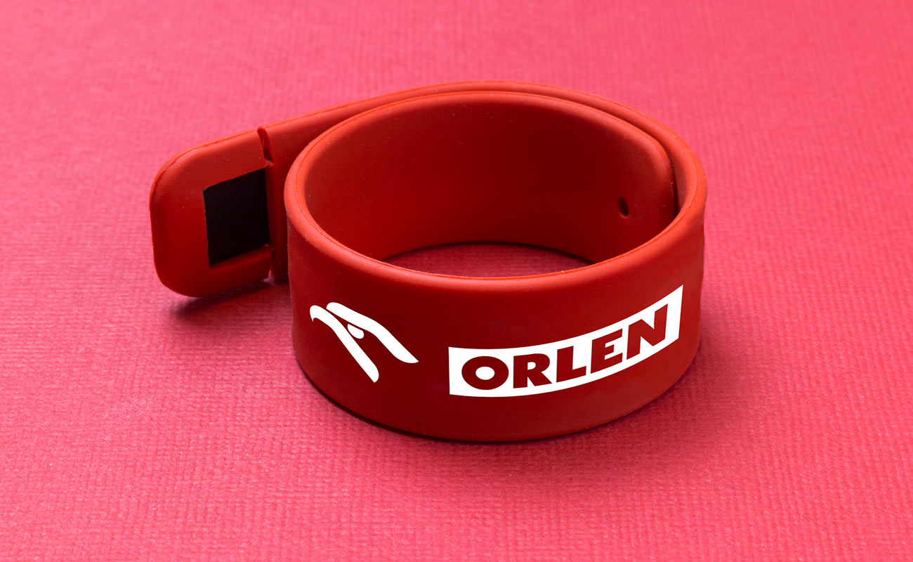 Slap - Custom USB Bracelet gallery thumbnail