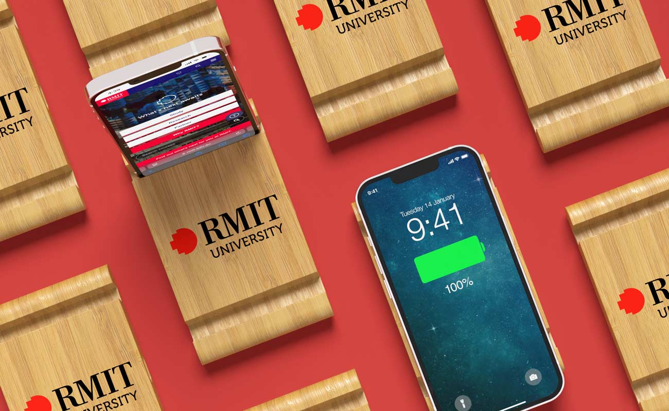 Terra - Customised Wireless Charger gallery thumbnail