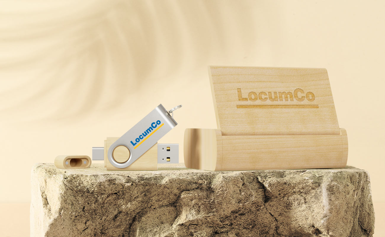 Twister Go Wood - Personalized USB Drives With USB-C gallery thumbnail